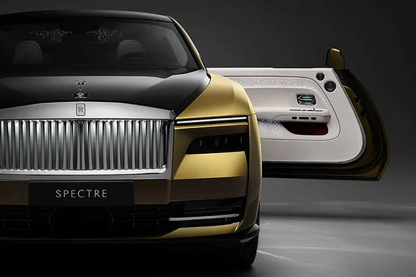 2024 Rolls-Royce Spectre EV